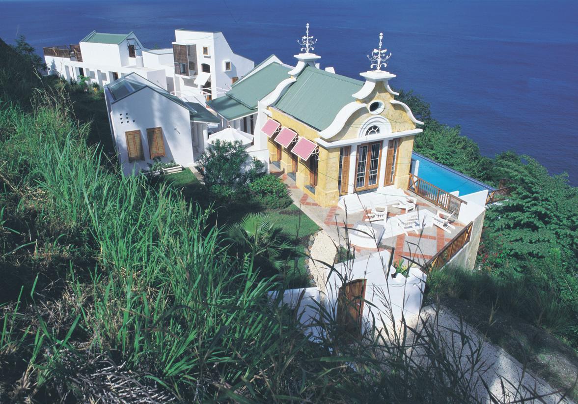Being Villa Plymouth Екстериор снимка